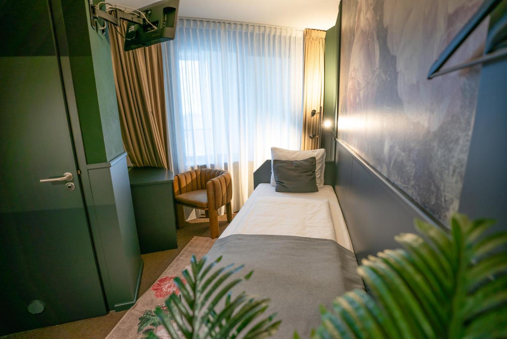 Stadshotel Heerlen Esterno foto